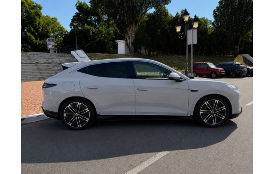 Denza N7 4WD, 2024, пробіг 9 тисяч км